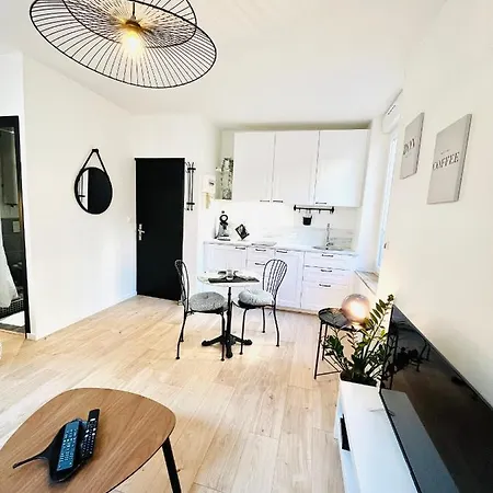Belle Tour Appartement Reims Buitenkant foto